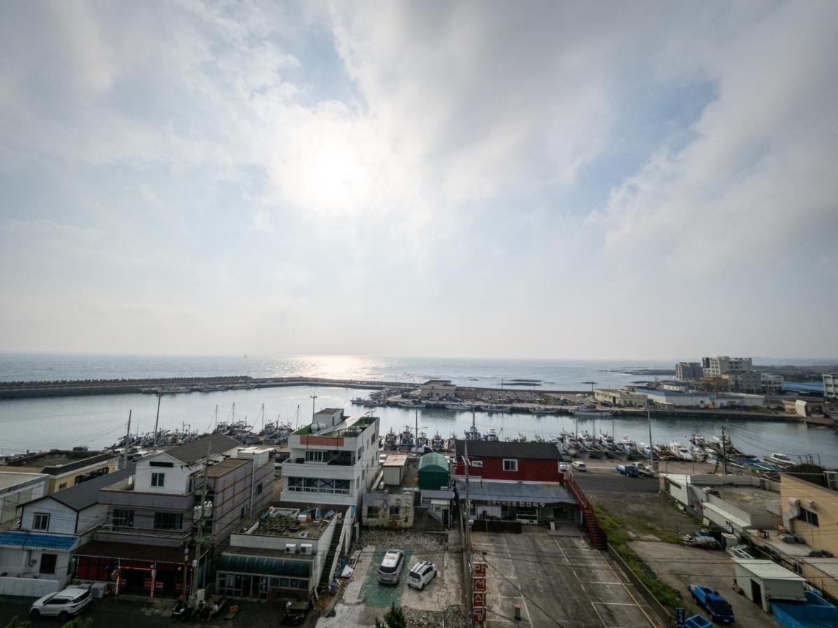 Jeju Moseulpo Hotel Seogwipo Exterior photo