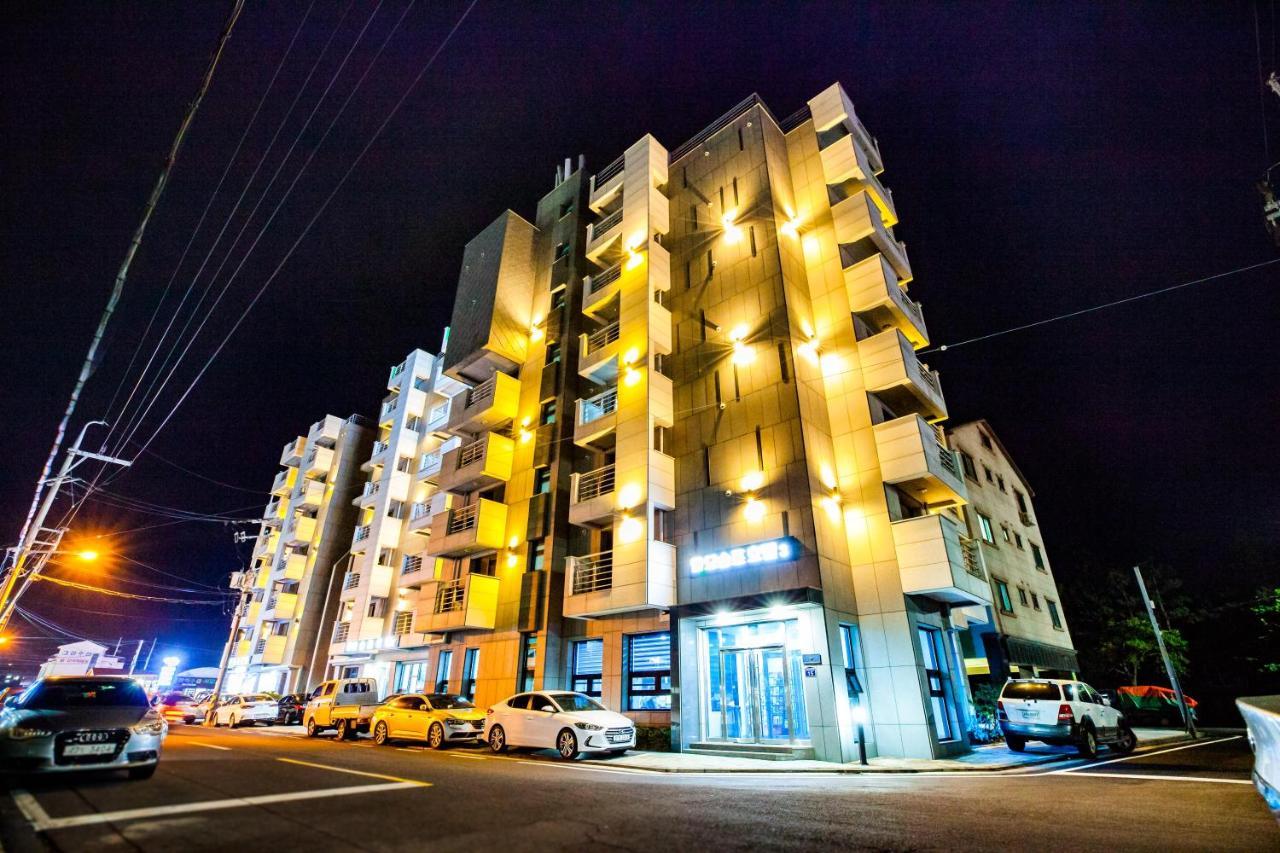 Jeju Moseulpo Hotel Seogwipo Exterior photo
